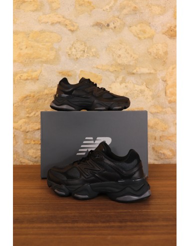 NB 9060 Triple Black Leather Le MVP de beaucoup